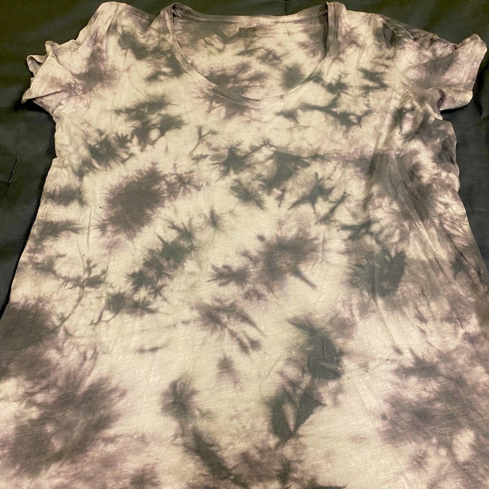Victoria Secret T-Shirt